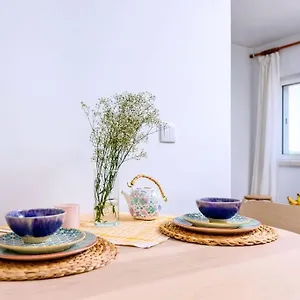 Appartement Cozy Bright Space With Landscape And Air Conditioner