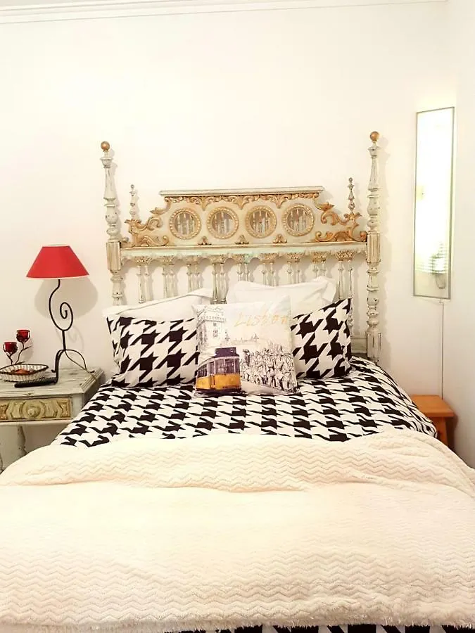 לינה וארוחת בוקר ליסבון B&B D'Arte