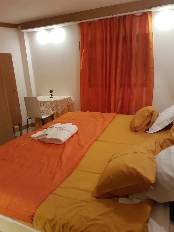 ליסבון B&B D'Arte 0*,